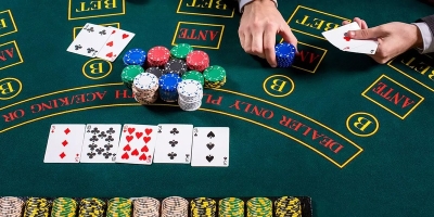 Thứ tự ăn poker cơ bản giúp tăng 100% cơ hội chiến thắng